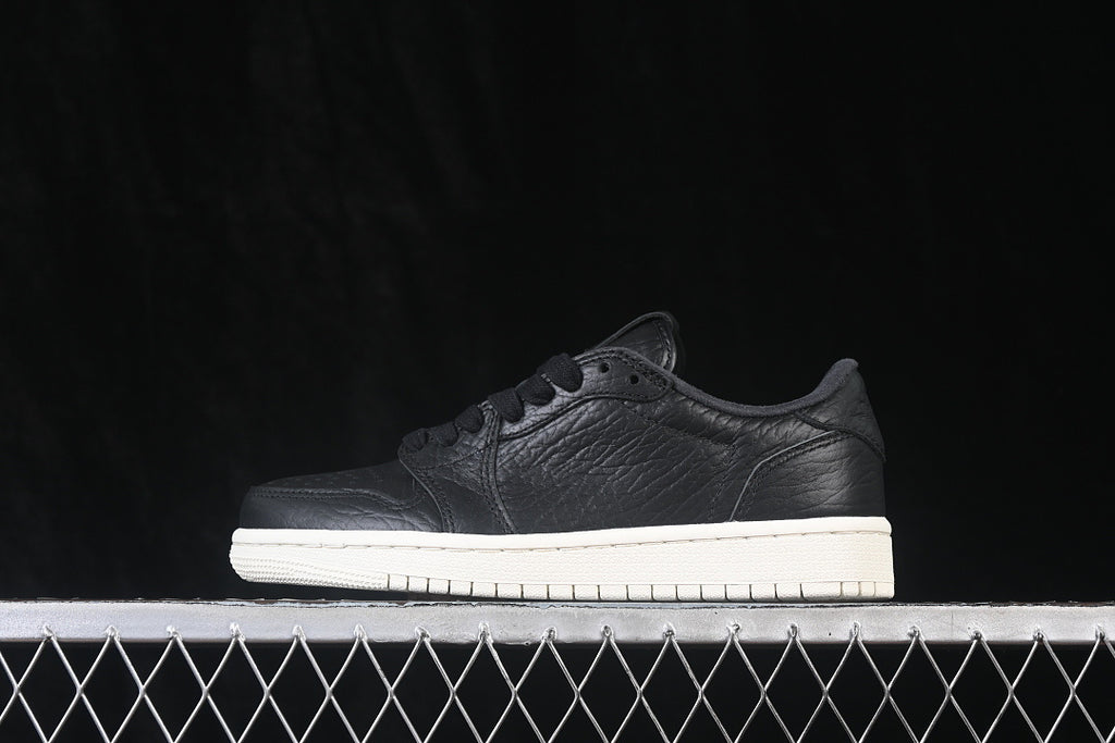 AJ1 Low