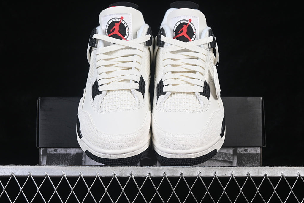AJ4