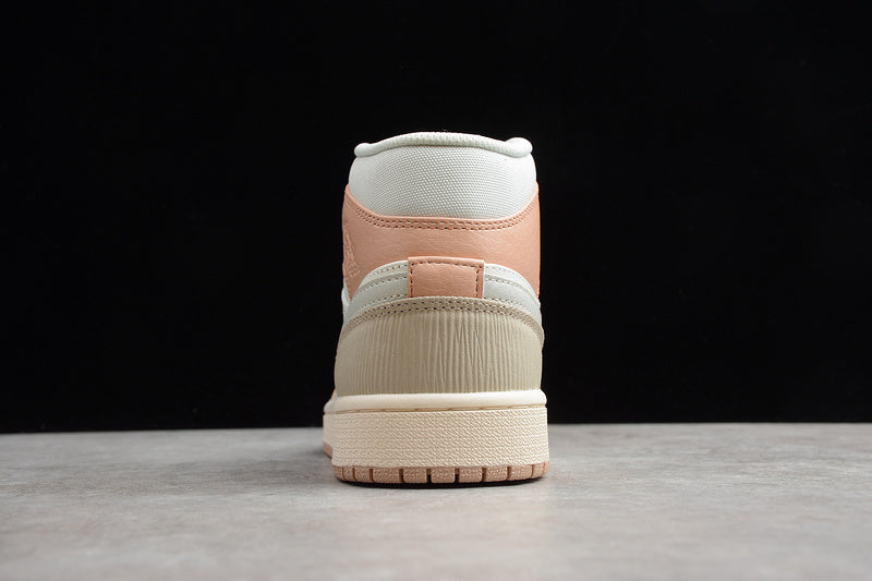 AJ1 Mid