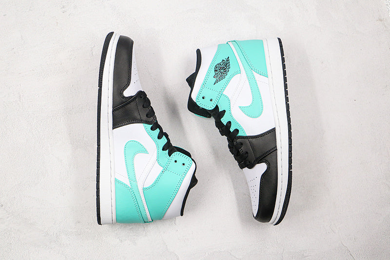 AJ1 Mid