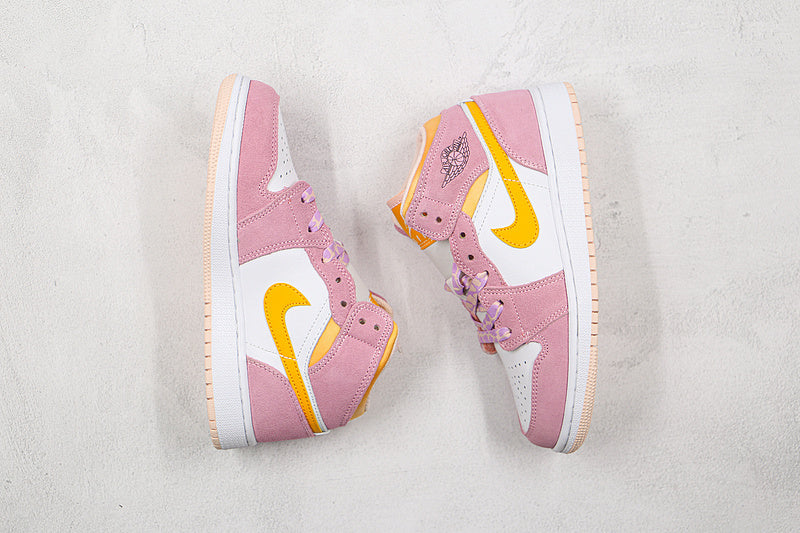AJ1 Mid