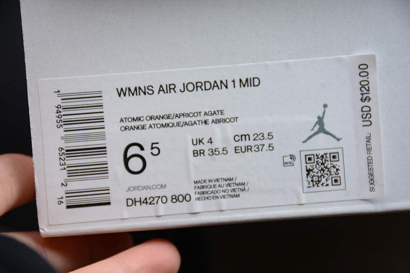 AJ1 Mid