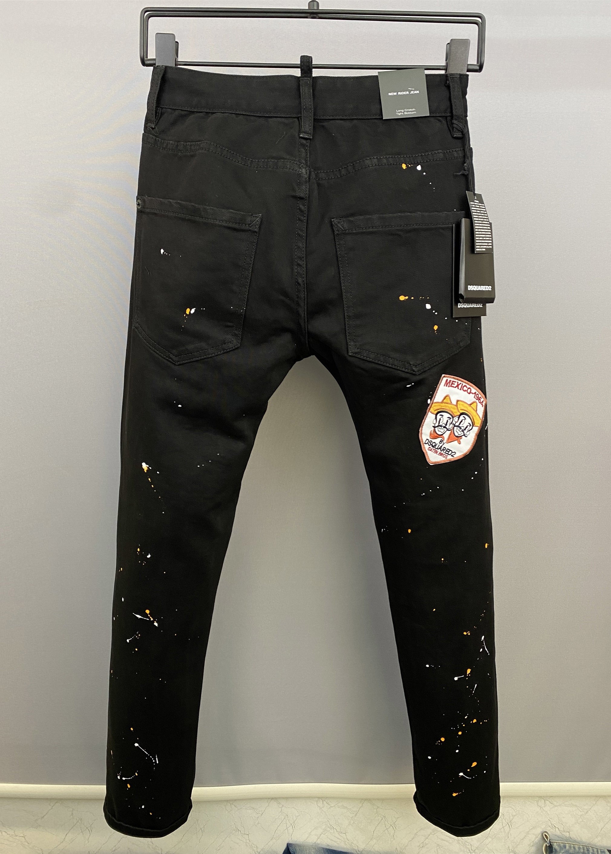 D2 Jeans