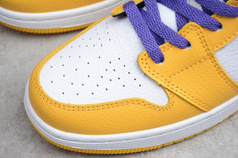 AJ1 Mid