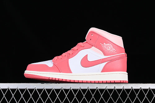 AJ1 Mid
