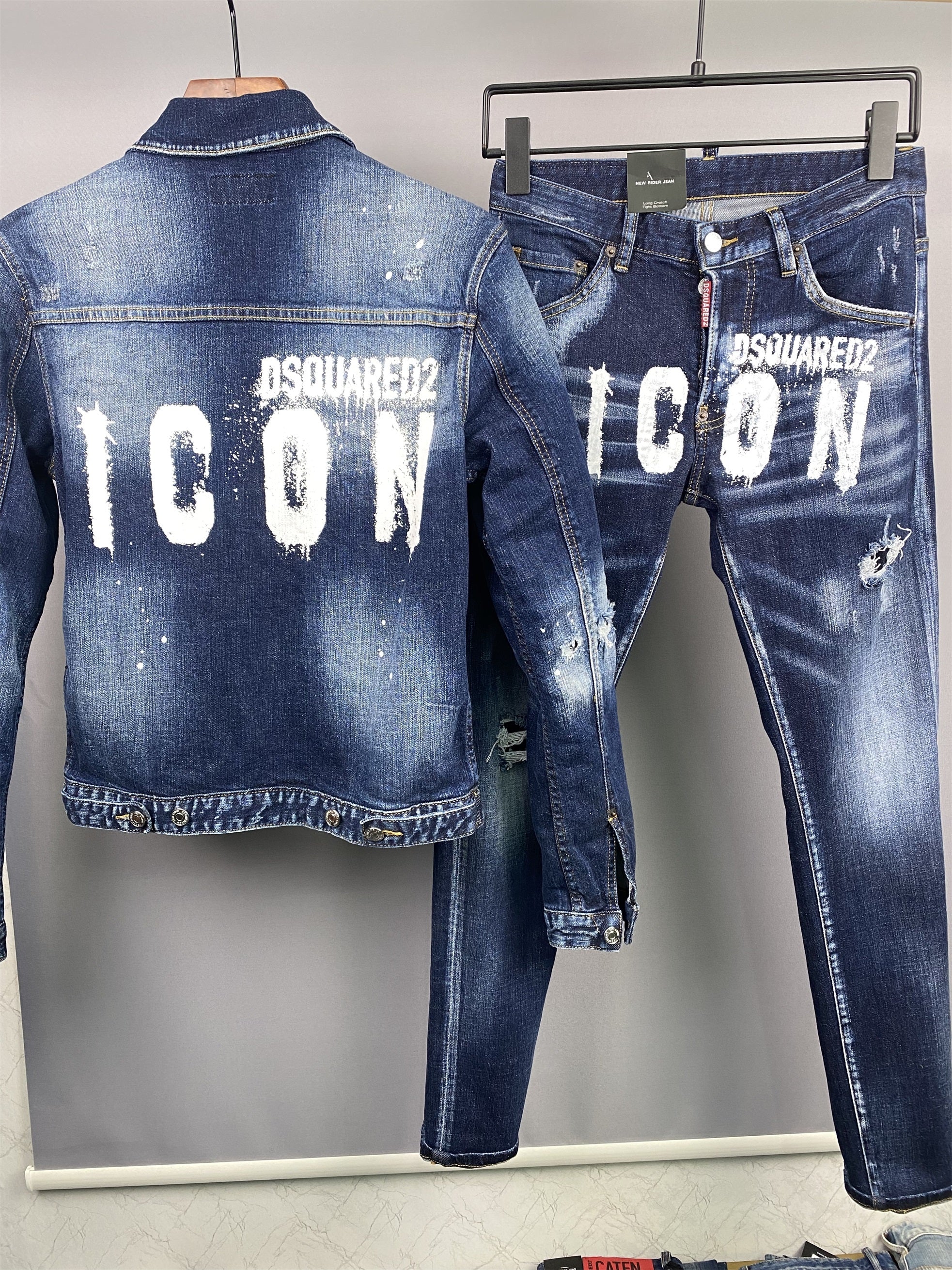 D2 Jeans