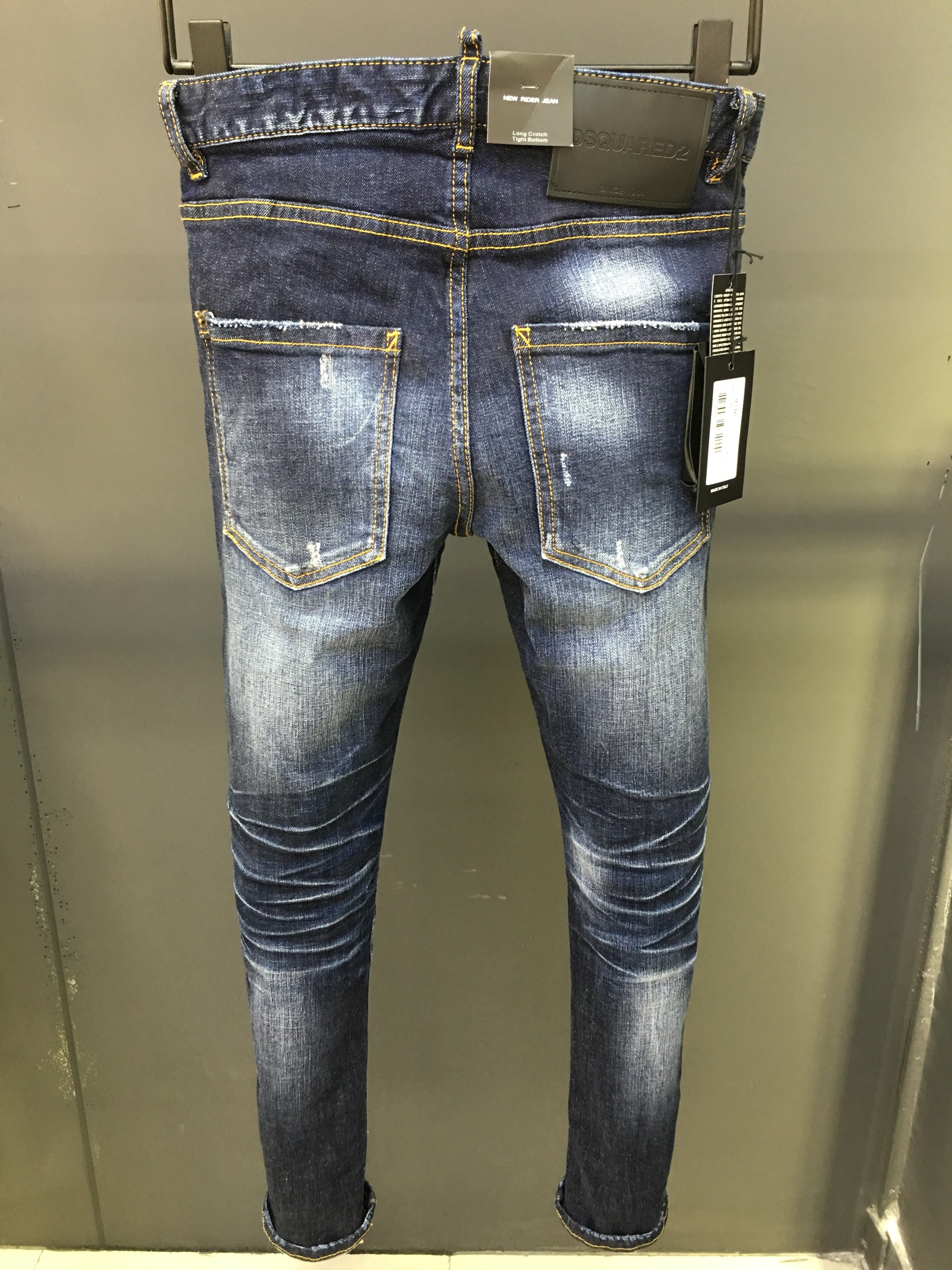 D2 Jeans