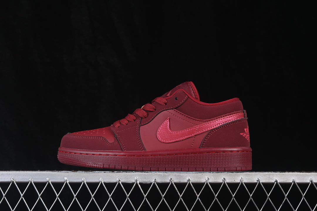 AJ1 Low
