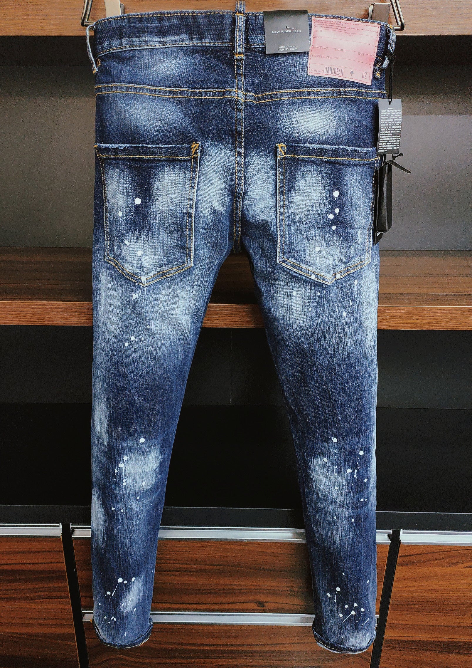 D2 Jeans