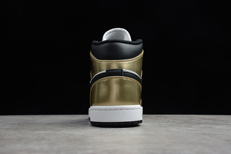 AJ1 Mid