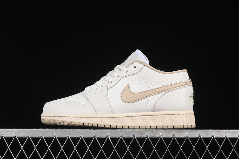 AJ1 Low