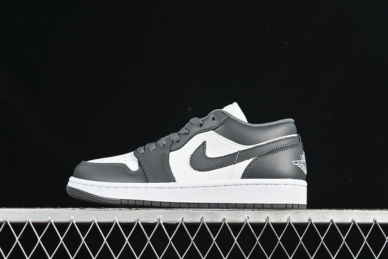 AJ1 Low