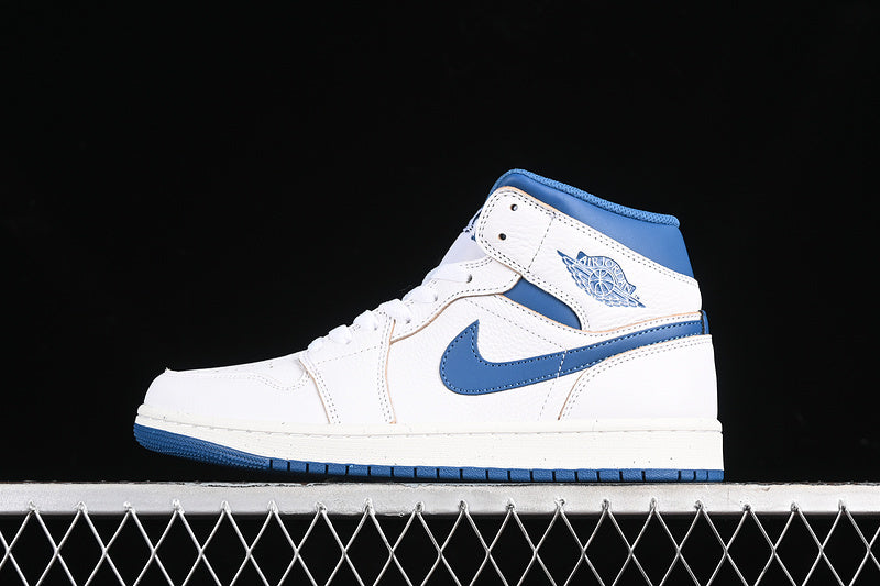 AJ1 Mid