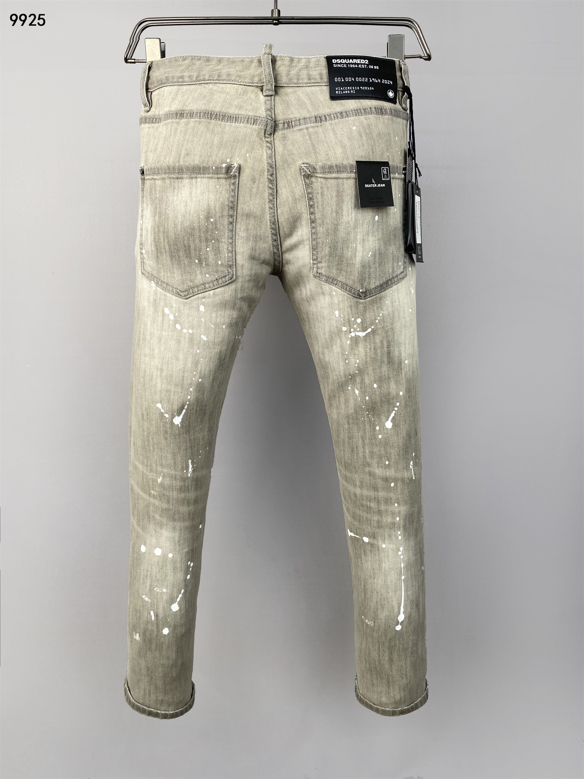 D2 Jeans