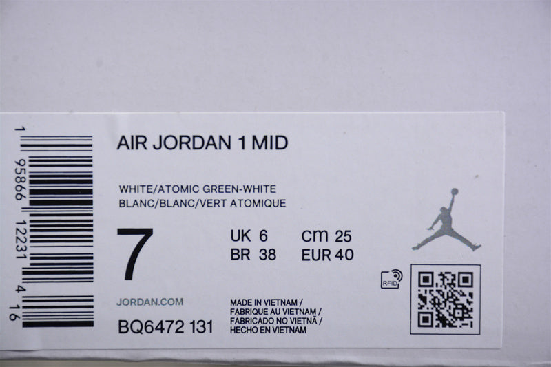 AJ1 Mid