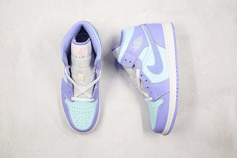 AJ1 Mid