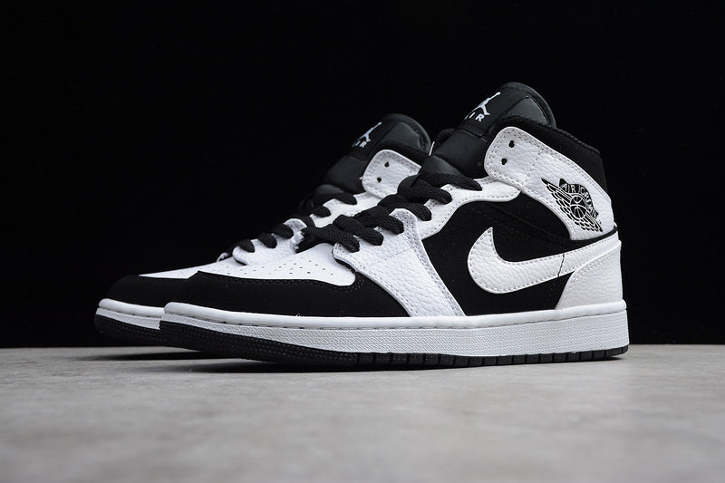 AJ1 Mid