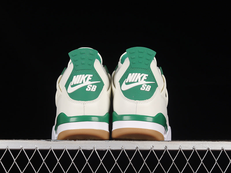 AJ4