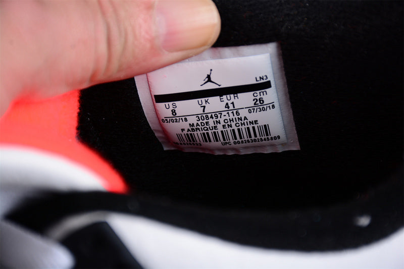 AJ4