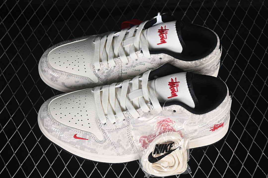 AJ1 Low