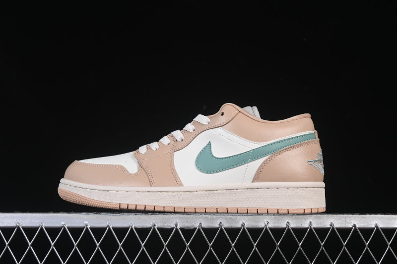 AJ1 Low