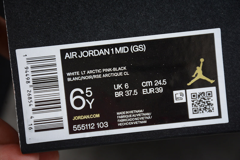 AJ1 Mid