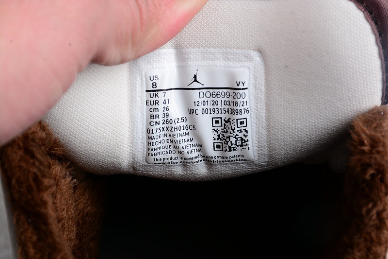 AJ1 Mid