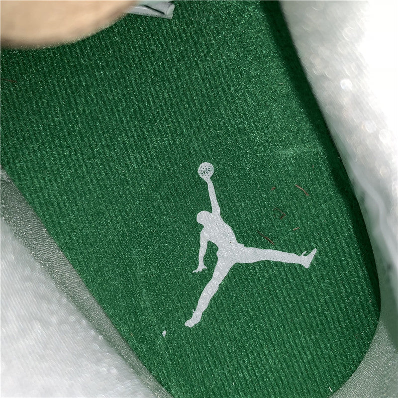 AJ4
