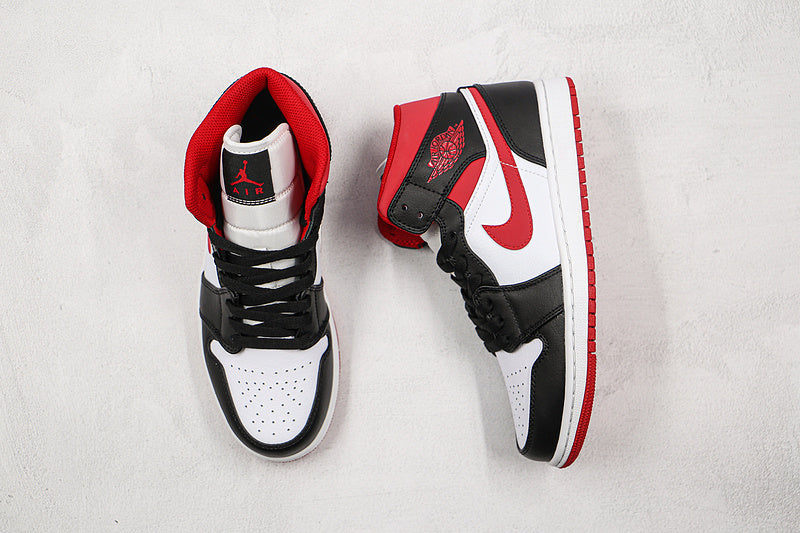 AJ1 Mid