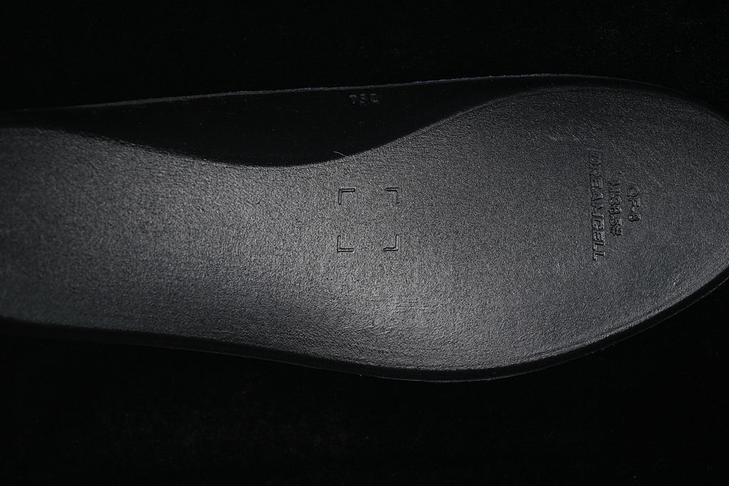 AJ4
