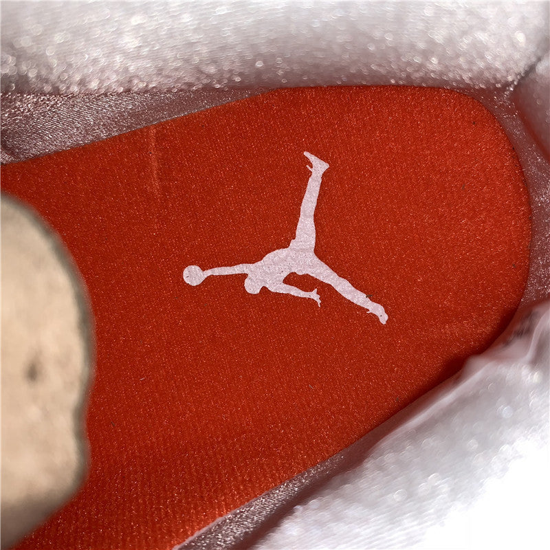 AJ4