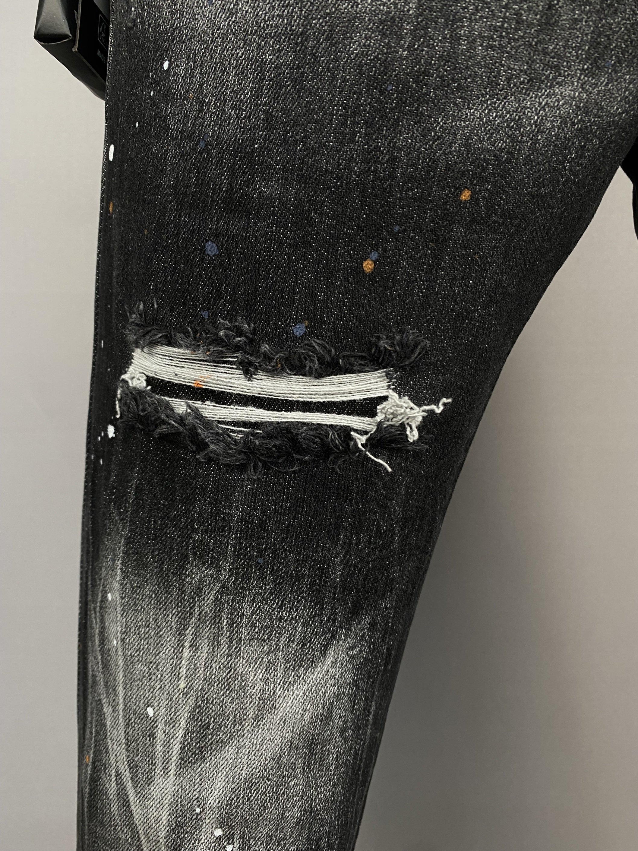 D2 Jeans