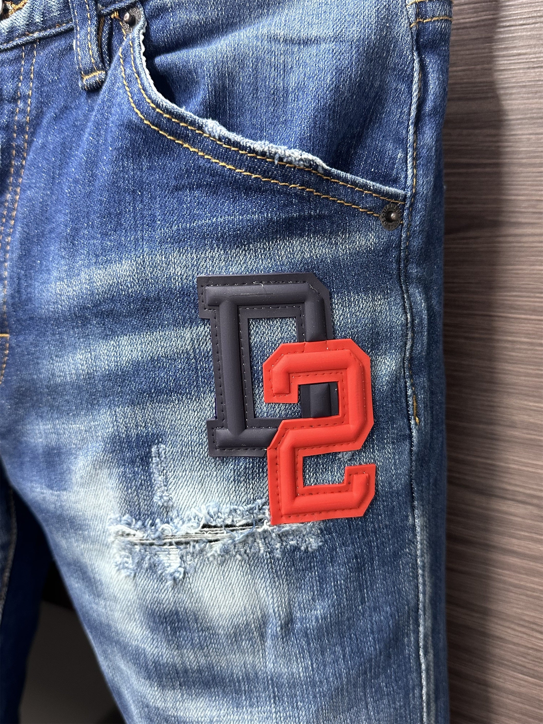 D2 Jeans