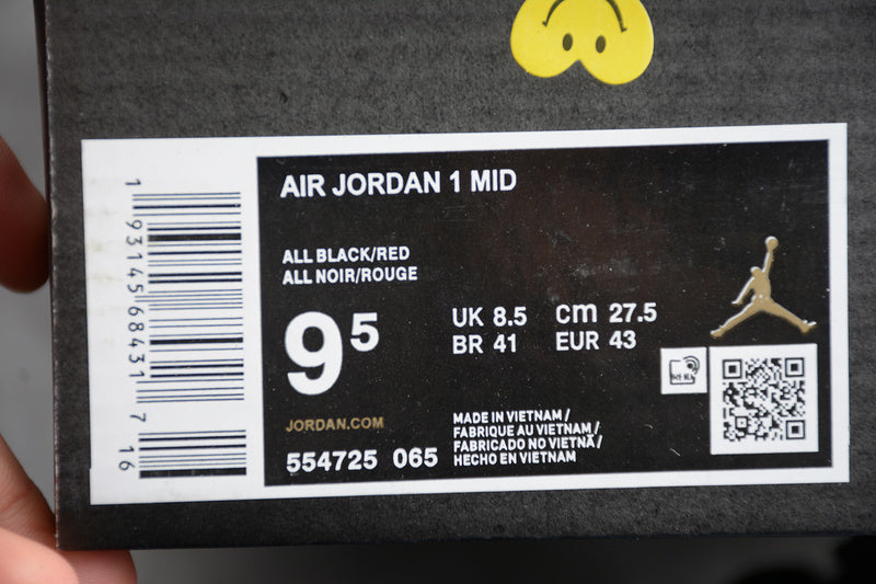 AJ1 Mid