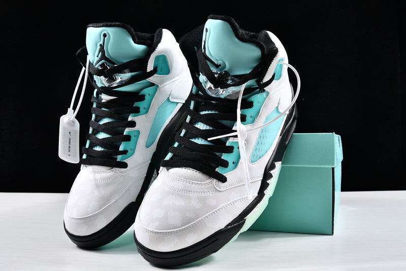 AJ4
