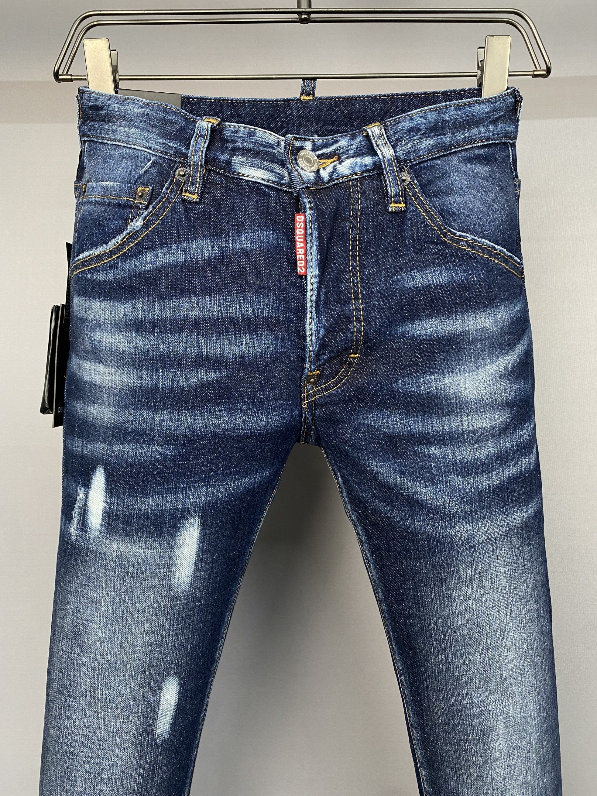 D2 Jeans