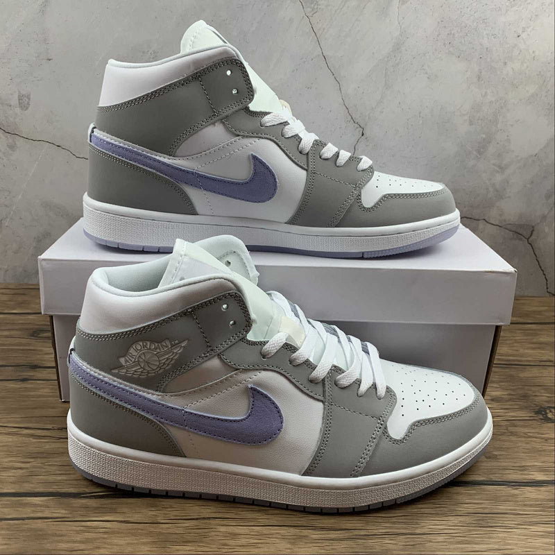 AJ1 Mid