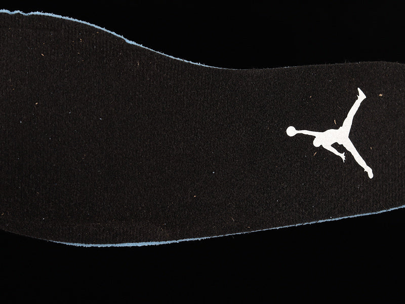AJ1 Mid