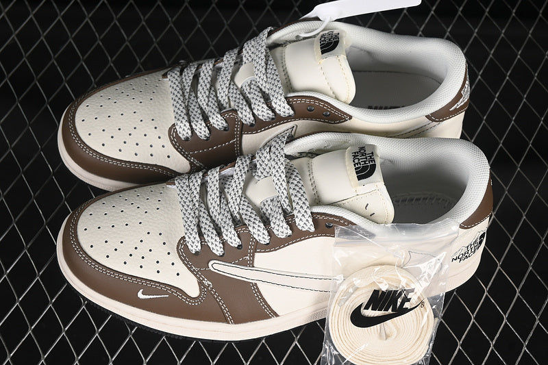 AJ1 Low