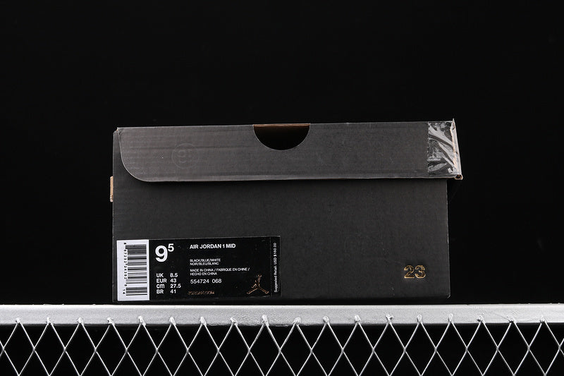 AJ1 Mid