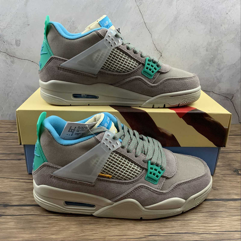 AJ4