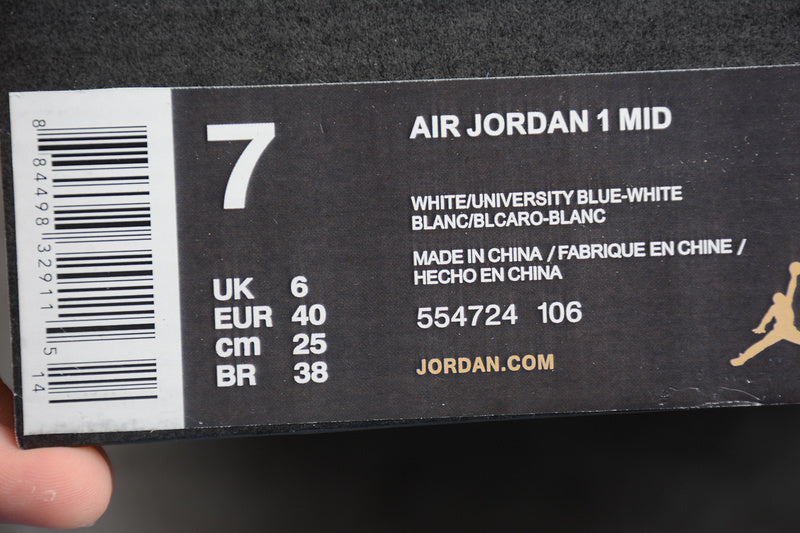 AJ1 Mid