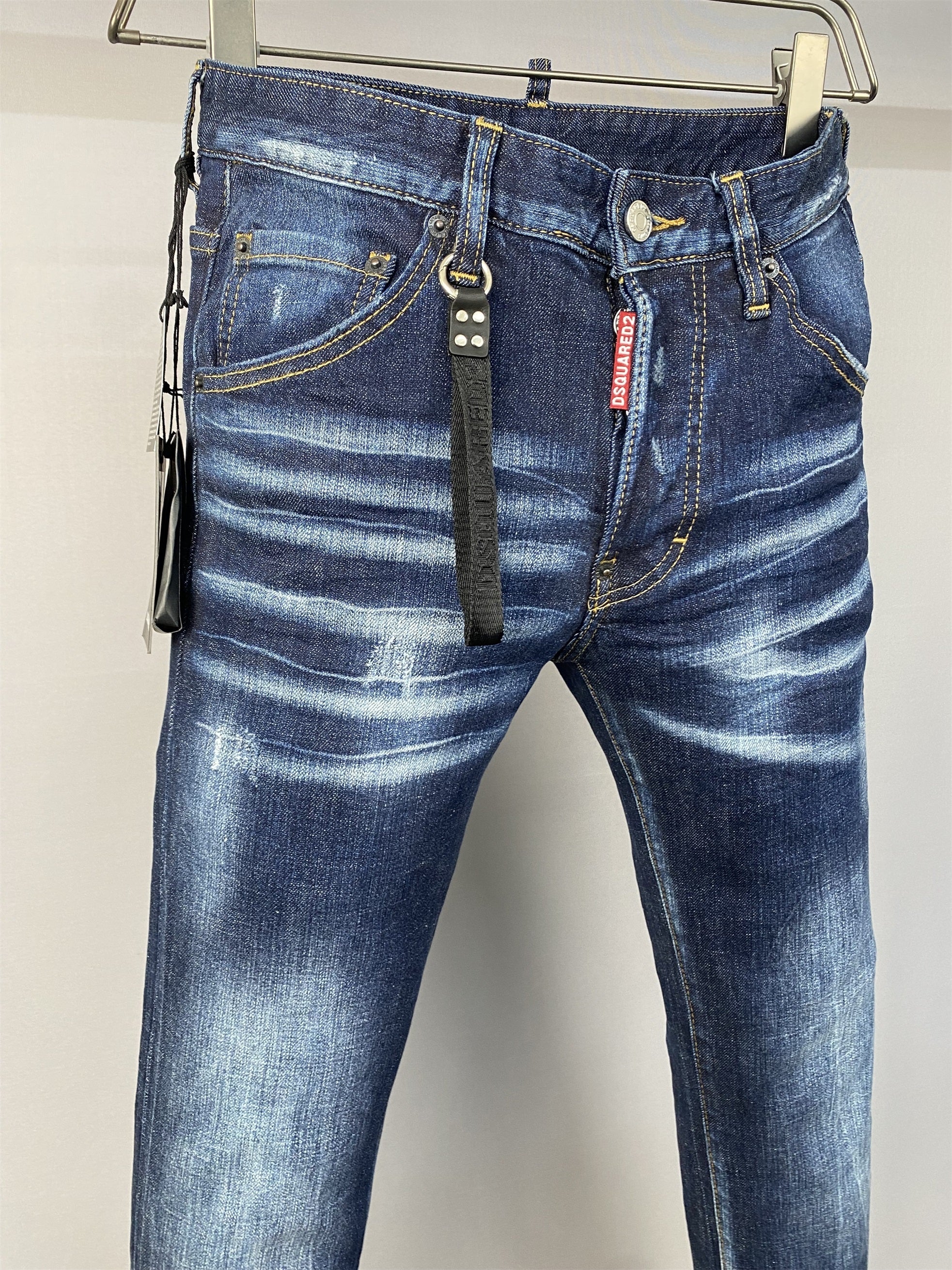 D2 Jeans