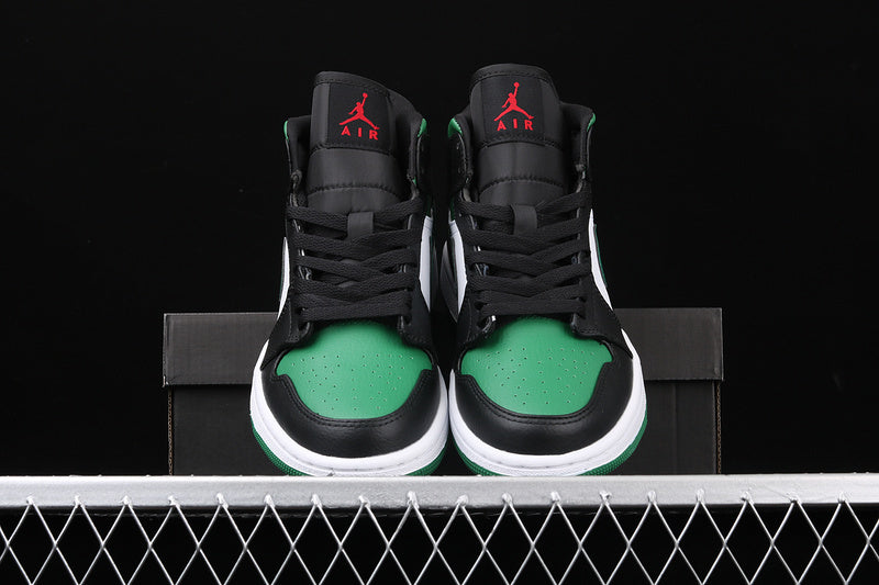 AJ1 Mid