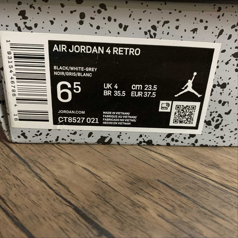 AJ4
