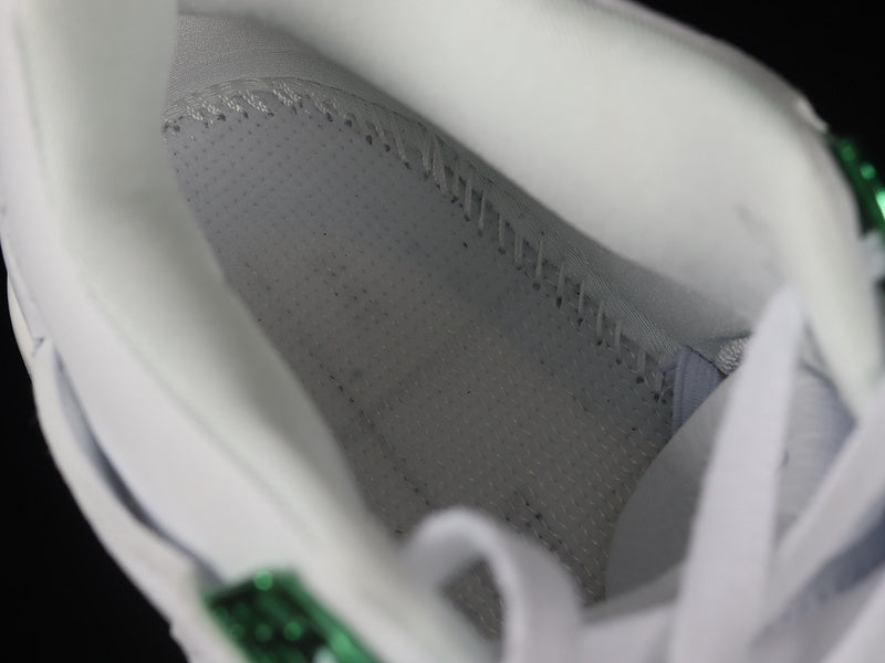 AJ4