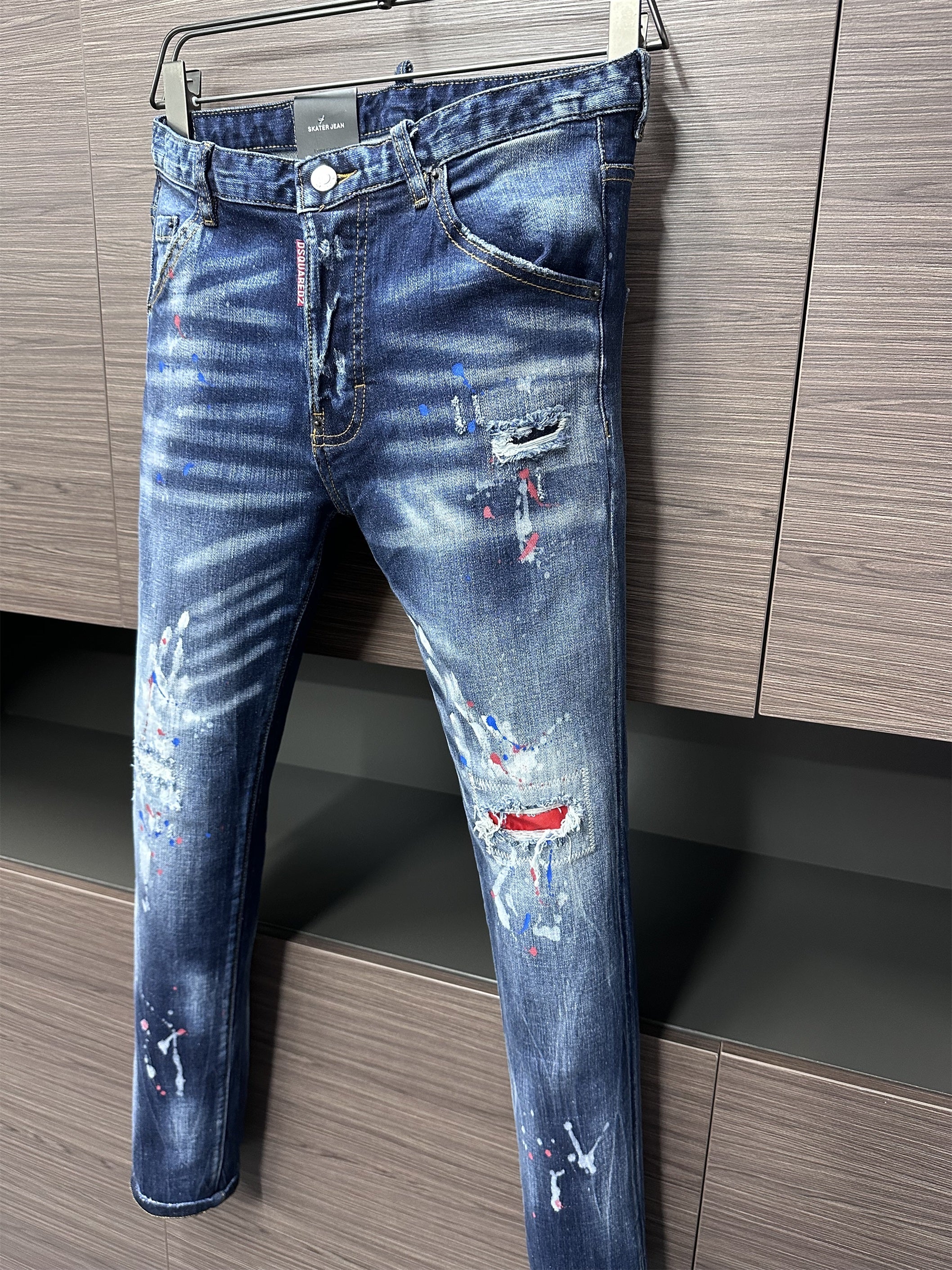 D2 Jeans