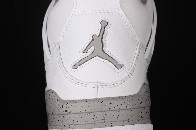AJ4