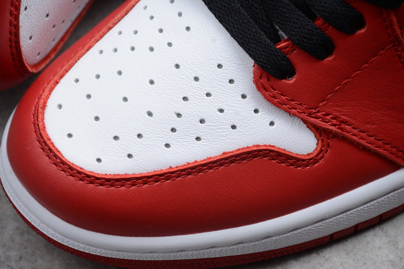 AJ1 High
