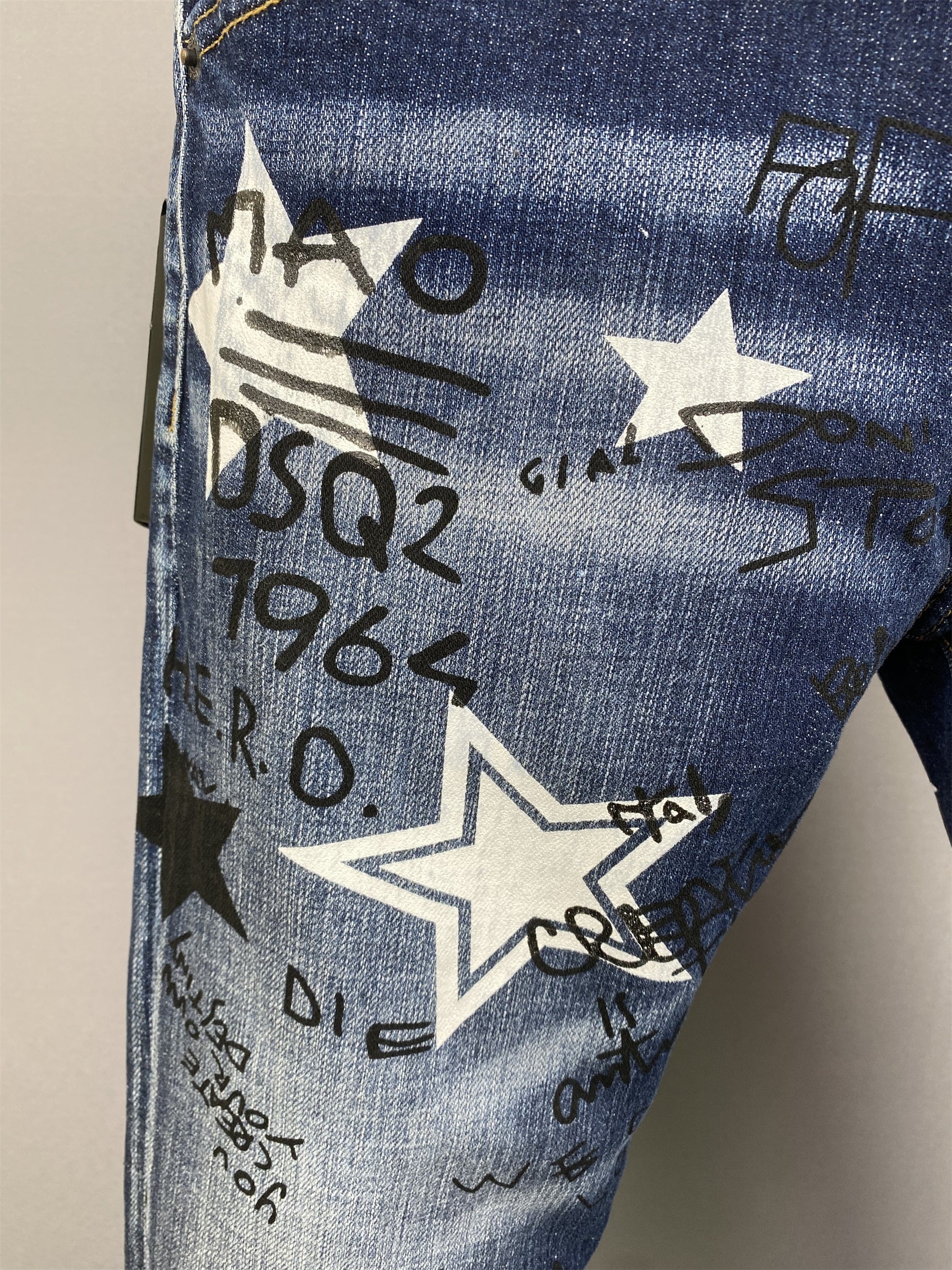 D2 Jeans